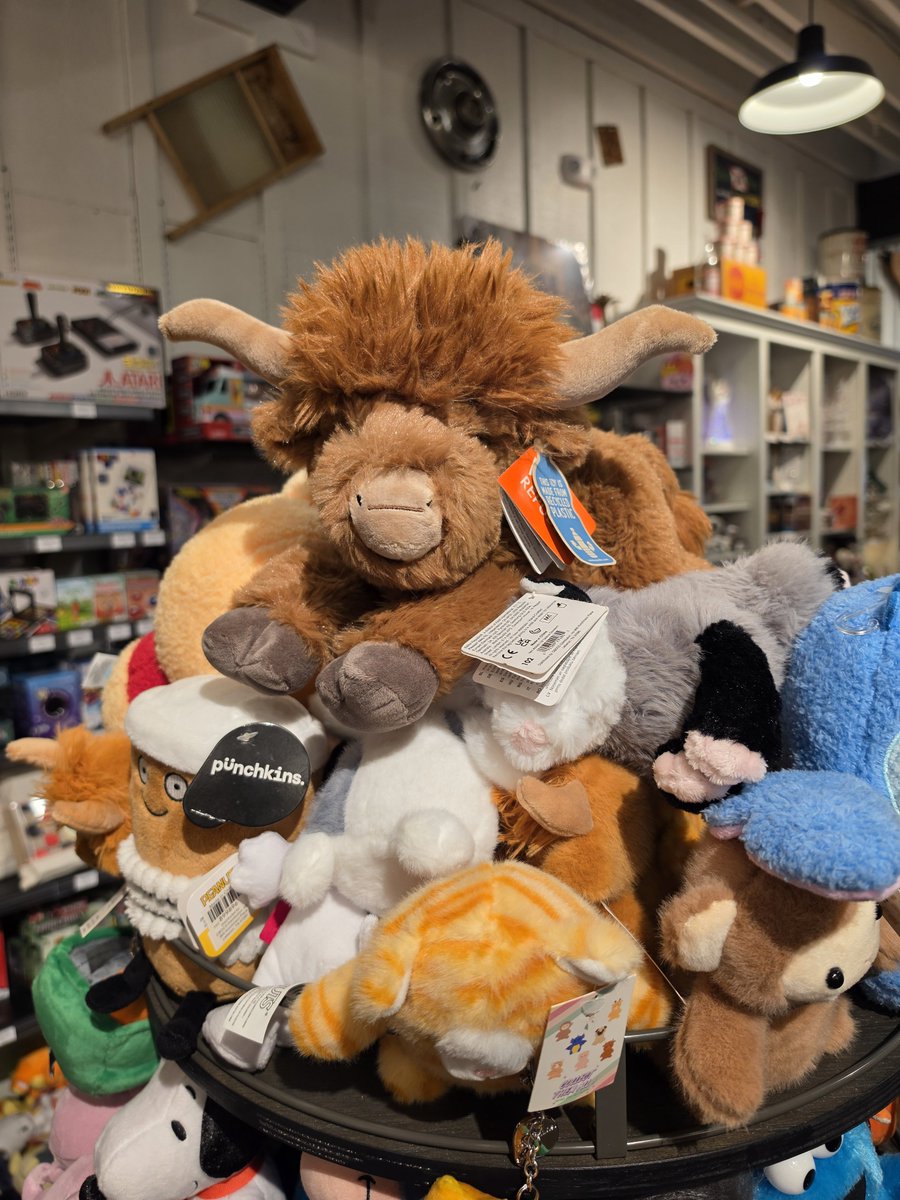datebotsarelame's tweet photo. @Emma_henrry_vt Death by Fluffy cow https://t.co/sa0j6Qe5xv