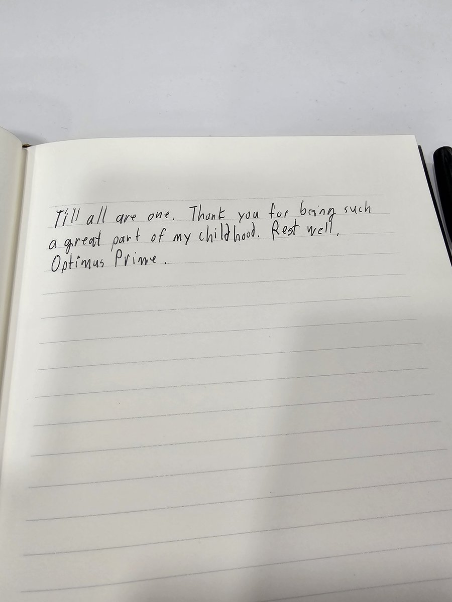 ThatHorseGuy117's tweet photo. Saw this, and immediately started to tear up. 😢😢😢 https://t.co/uJyPoRBmEa