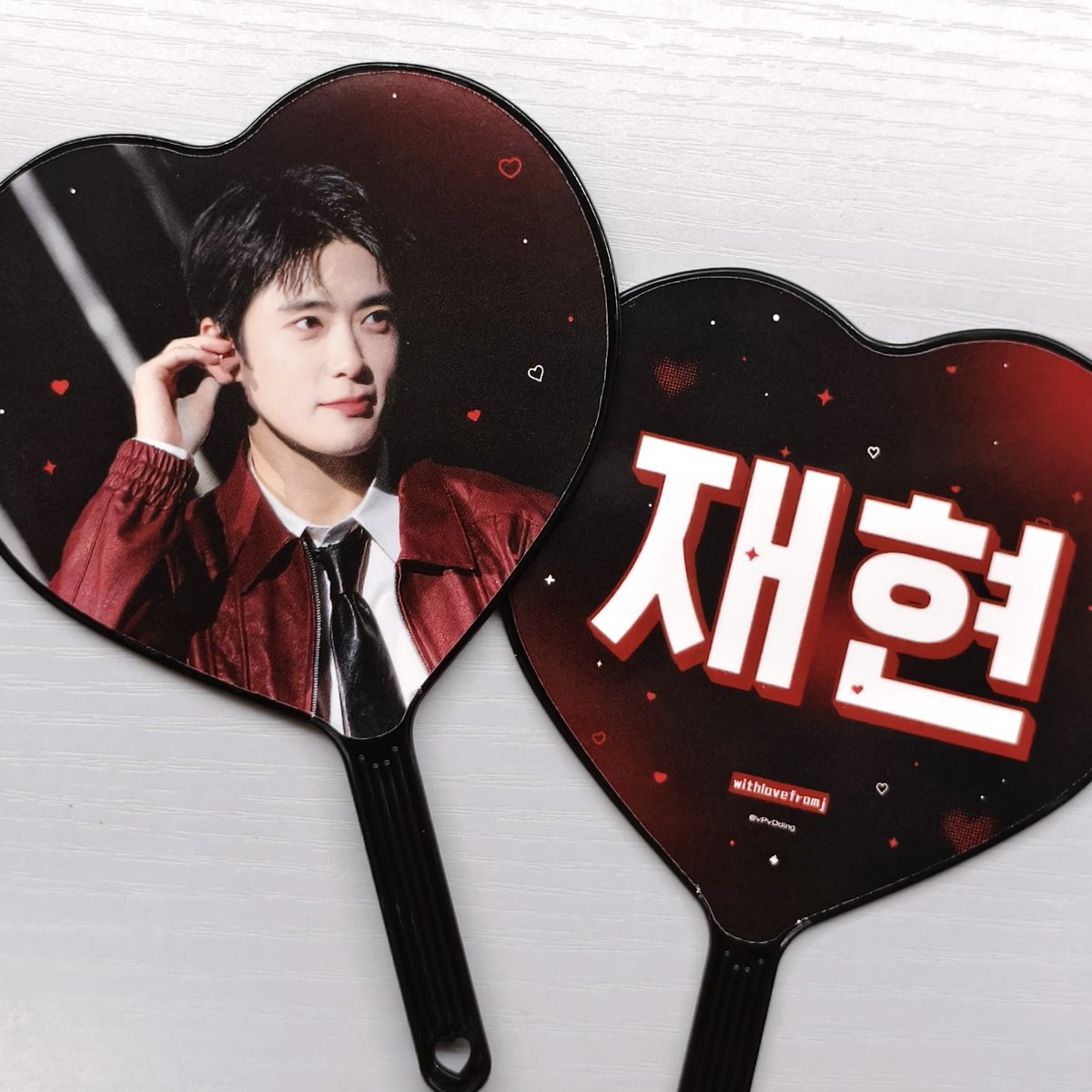 vPvDding's tweet photo. 🍮 NCT 127 5TH TOUR ‘NEO CITY - THE REDLINE’ in SEOUL Day 2

🪩 September 19
🍑 Mini fan gift ×10
🍞 #RT + Jaehyun’s Bubble subscription required

The exact location will be announced on the day.

Hope to see you there! 🫶🏻 

#재현 #JAEHYUN https://t.co/vP8Af1RKtk