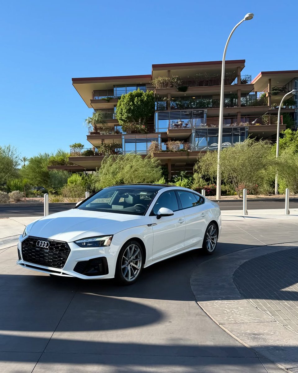 MiguelMerr7o's tweet photo. Audi A5 https://t.co/EqsjERtIsi