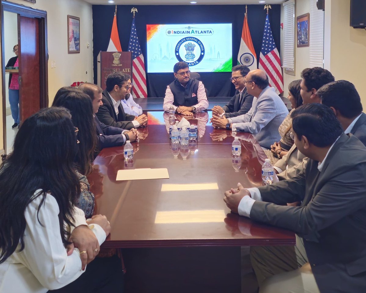 IndiainAtlanta's tweet photo. 🇮🇳 Talent Bringing India-US Together 🇺🇸

Consul General @doctorsumitseth met talented representatives of the Institute of Chartered Accountants of India (ICAI), Atlanta Chapter.

He thanked the members for their contributions and discussed about increasing practical relevance for the accounting and finance profession and the role played by @theicai in building bridges between Indian and American Companies.
