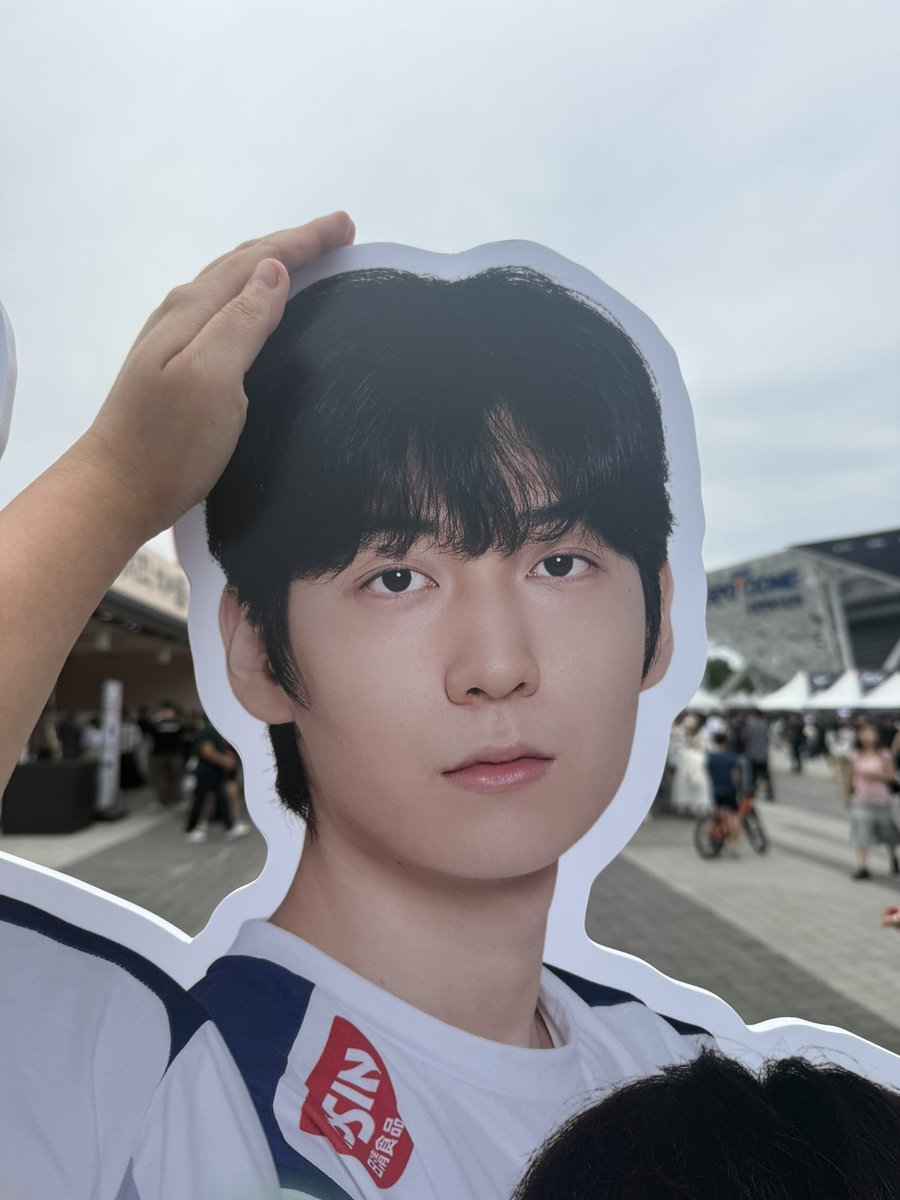 vincenzozalhae's tweet photo. 쓰담 https://t.co/Dz9ZOY41GI