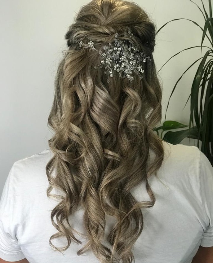 GiuseppeMoitlx's tweet photo. WEDDINGS are different but no less special. We have availability and can accommodate you and your bridal party in our COVID-safe salon or on location. https://t.co/7zwt5ljJgE