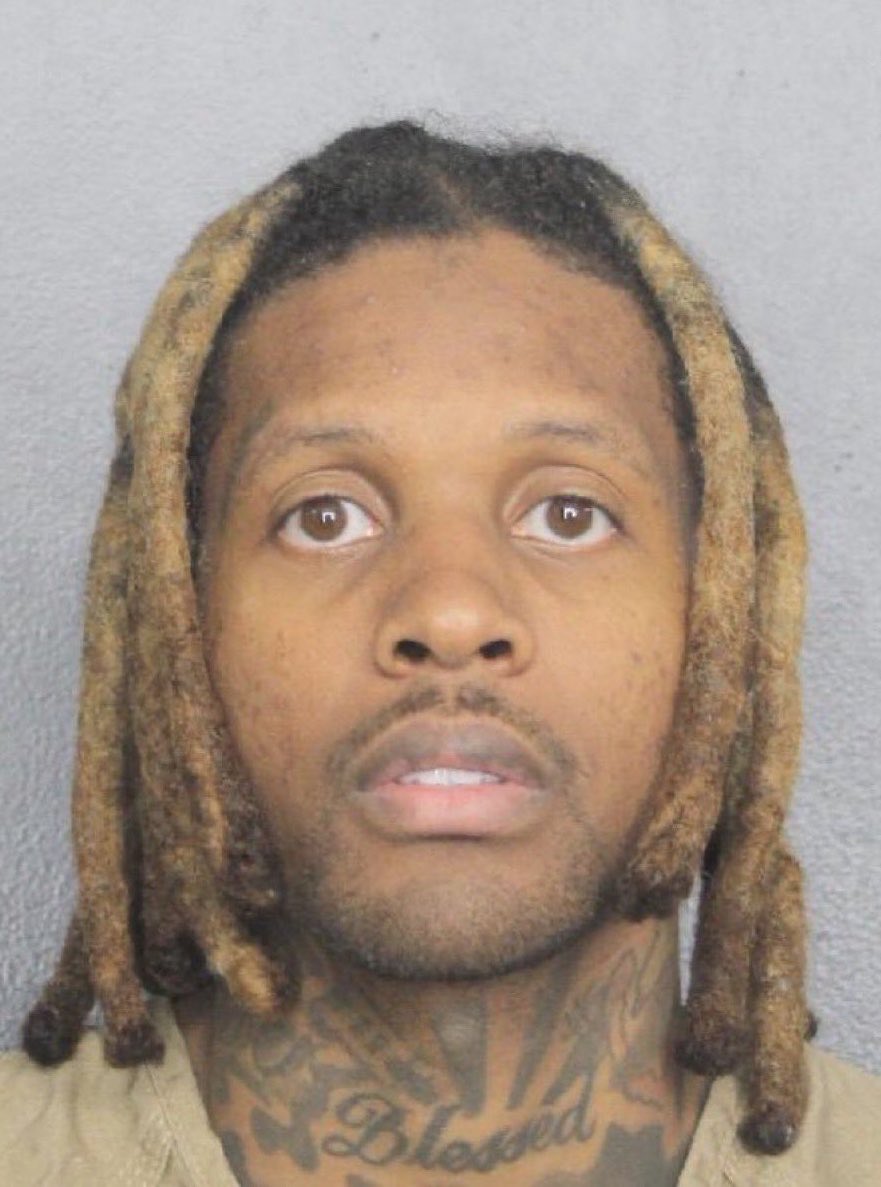 OGMusicCo's tweet photo. Lil Durk’s legal team who helped him beat his m*rder for hire case take a selfie together 🤳 https://t.co/ISxXzzJ9Bm