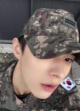 evaoliviatobin's tweet photo. #게친소 #ㄱㅊㅅ #게이 #군인연애 
   할 사람 DM주요 https://t.co/KU5LO7AW2W