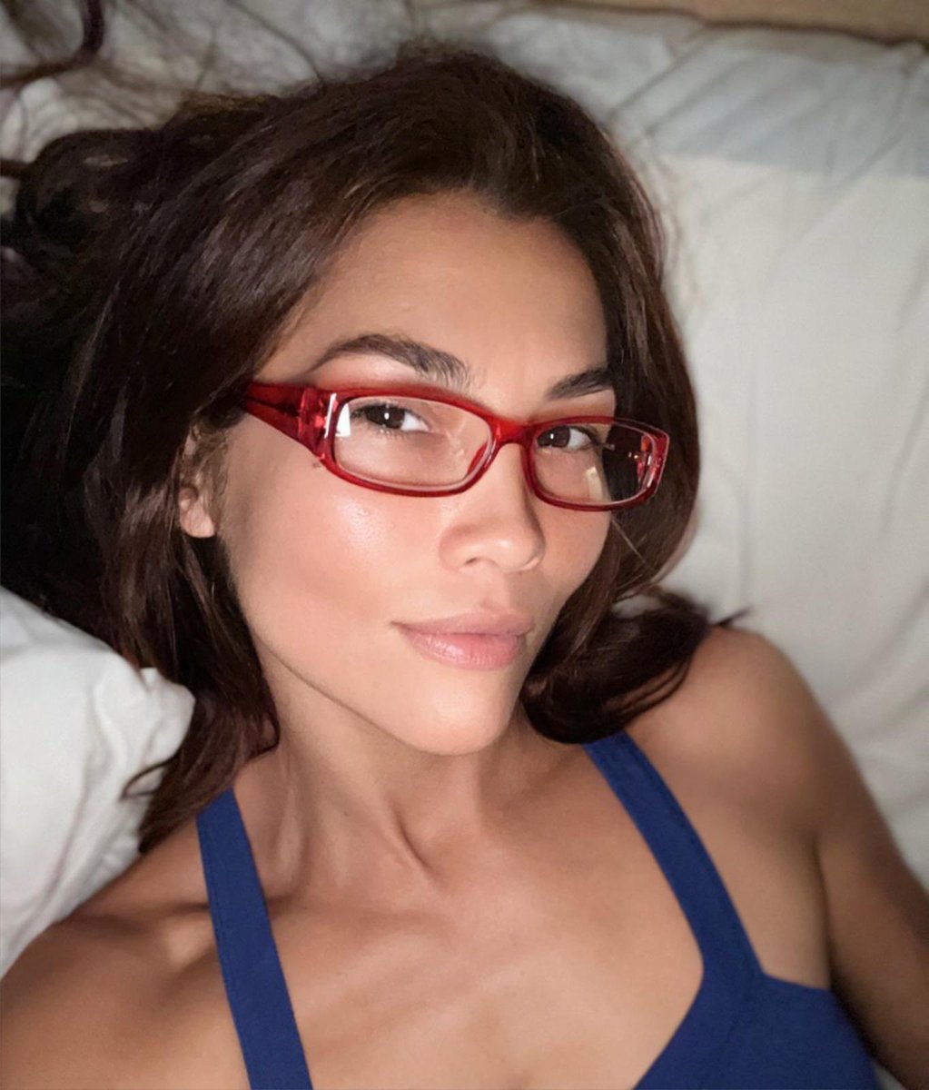 garryBetterHalf's tweet photo. Studies found the attention spread of men dating women is divided into three main aspects 
55% - appearance 
38%  - voice  
7% - of what women are saying.

No matter what are u saying he doesn’t “ hear” u.🙌🏼
Speak less stay pretty and mysterious) https://t.co/h3JjfxZxsR