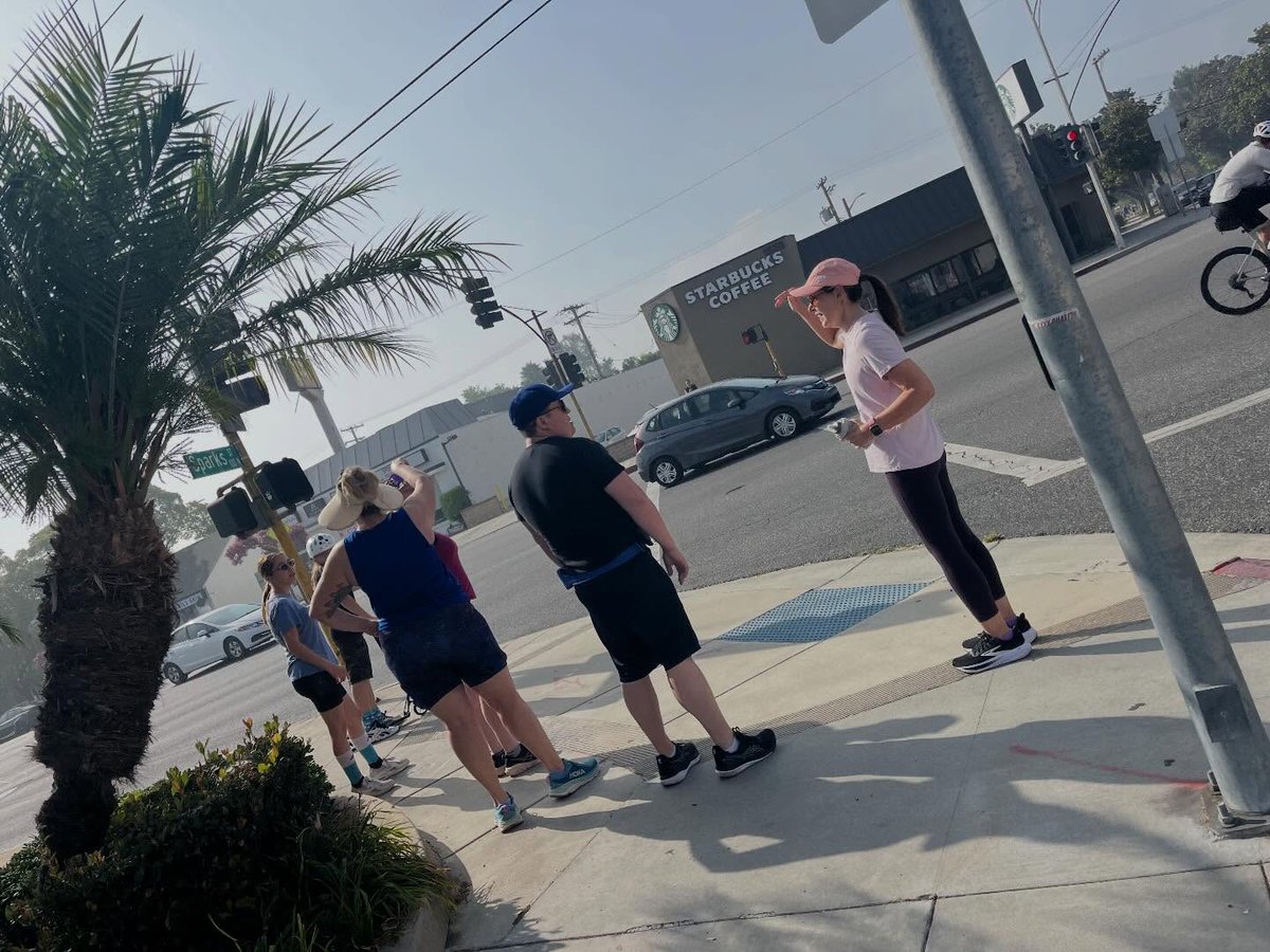 OnenErhan's tweet photo. Heck yeah, we showed up! Heck yeah, we ran those miles. Heck yeah, we had coffee! https://t.co/fd8Apo3BTn