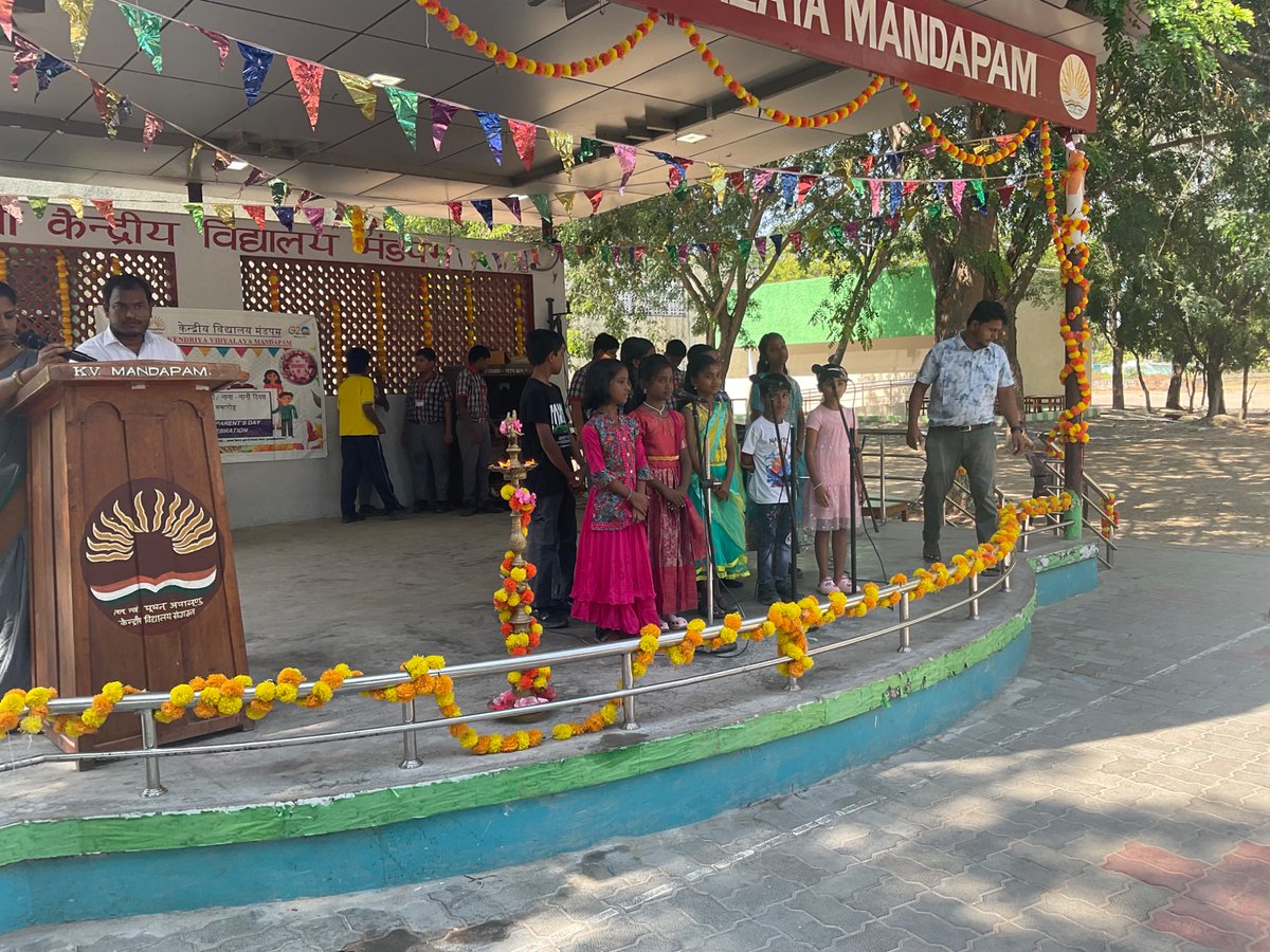 KMandapam's tweet photo. Grand Parents Day Celebration 11.09.2026-Principal, Staff, Grand Parents & Students Participated #kvs_hq #eduminofindia https://t.co/gsiu6EYGsK