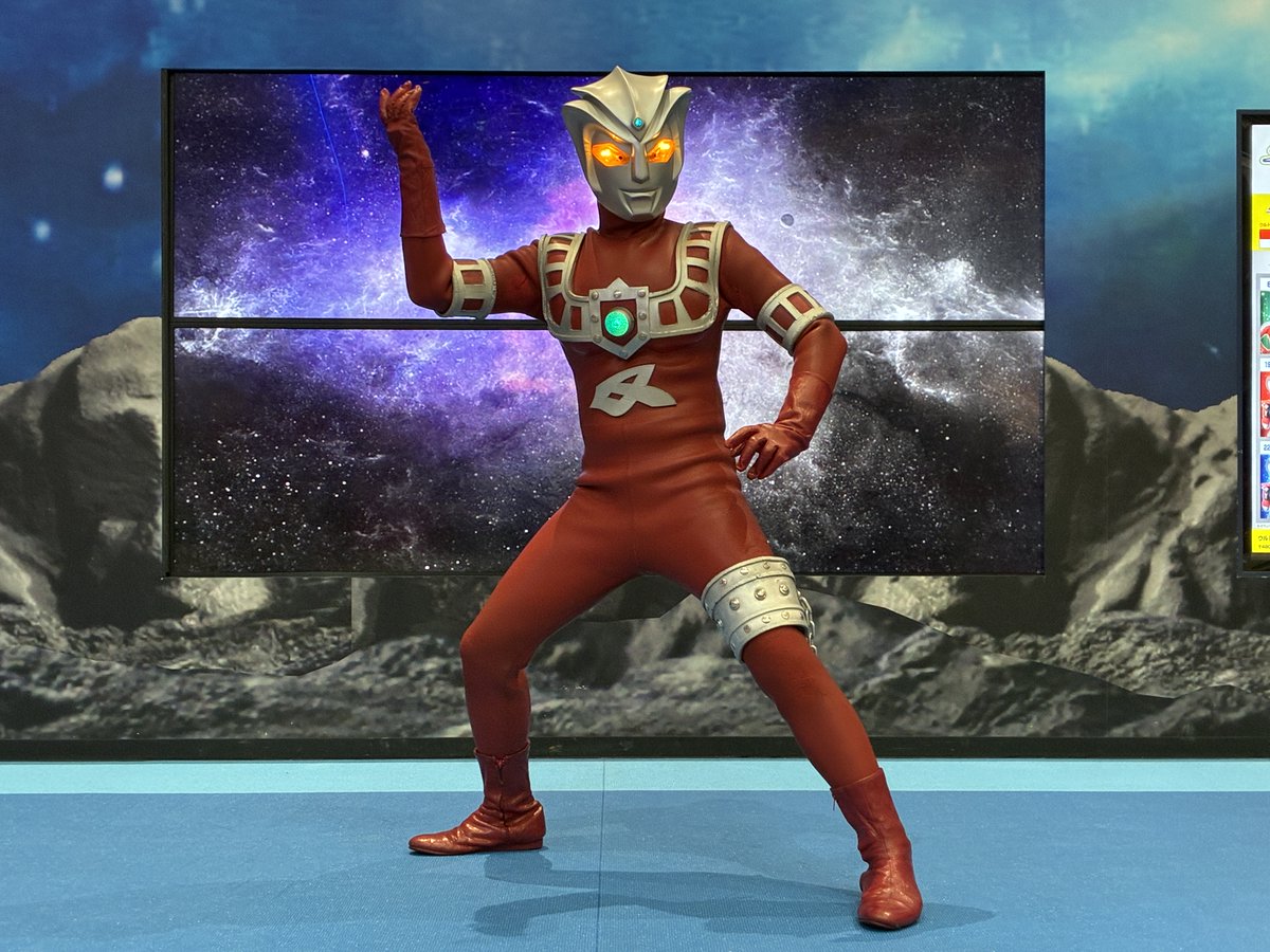 namco_hcnagoya's tweet photo. 【#ウルトラアスレチック 】
こんにちは！
ウルトラアスレチック名古屋です

本日は、
#ウルトラマンレオ
#アストラ
の1ヒーロー交代登場撮影会を開催中！
16:00はアストラ
14:30、17:00はウルトラマンレオ

ご来店お待ちしてます！ https://t.co/OYRn1f114y