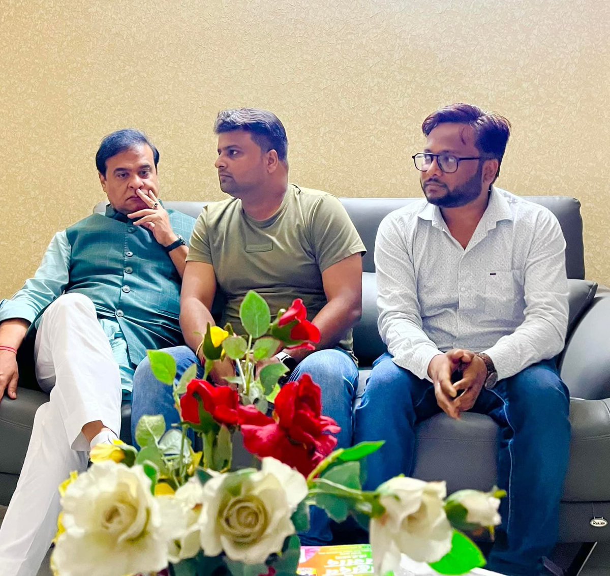 SACHNAMA_'s tweet photo. तुम किसके टूलकिट हो पोद्दार 🤣🤣🤣🤣🤣🤣 https://t.co/wGQlVfE05Z