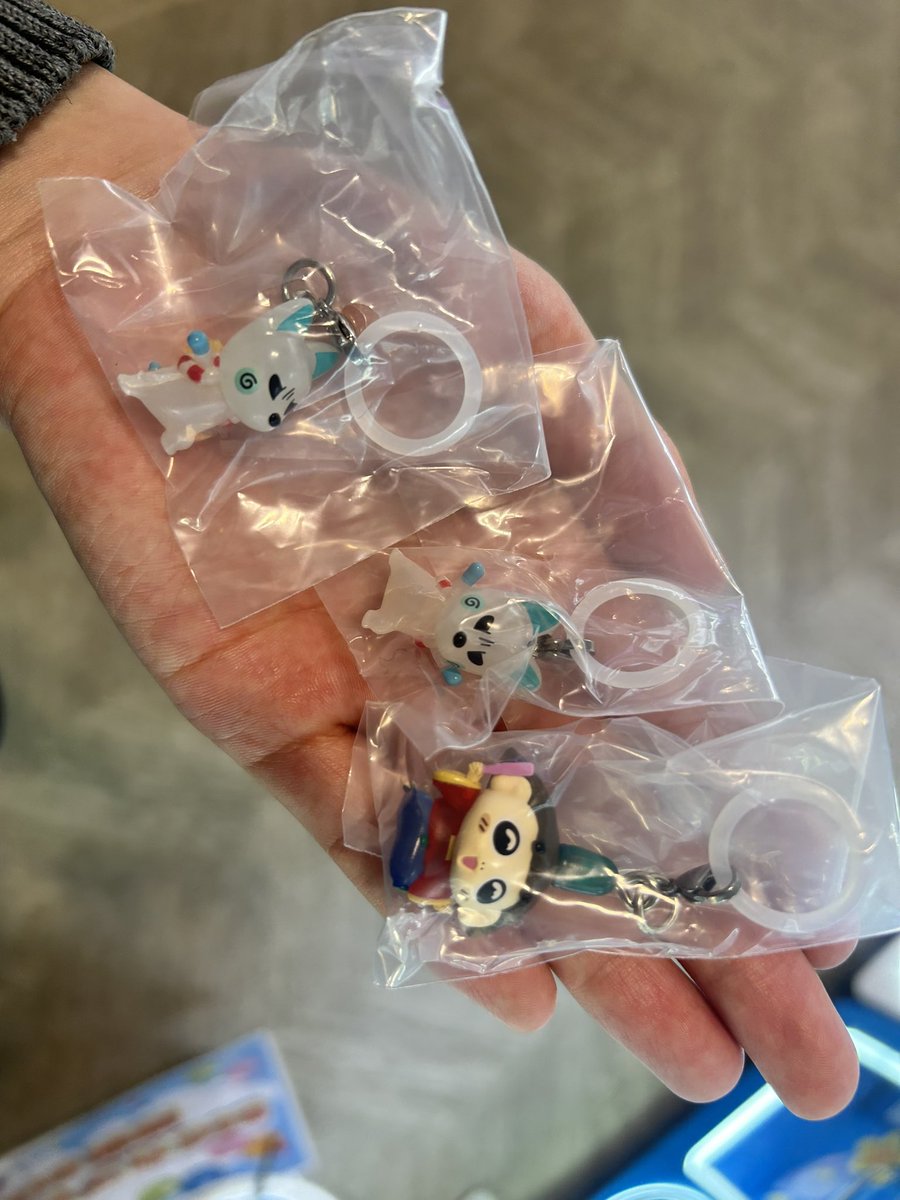 __z2v's tweet photo. おじゃる丸 めじるしアクセサリー 交換 買取 譲渡

求➡️電ボ 公ちゃん

譲➡️おじゃる丸 オコリン坊 定価+送料

郵送のみ
検索からでもお気軽にお声掛けください https://t.co/jOwvWbIoMl