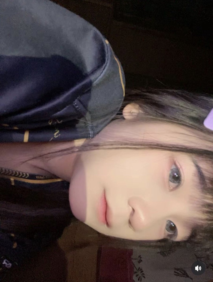 Betoools's tweet photo. เหงา อยู่ห้องคนเดียว🤫😋 https://t.co/BhSRjuSdAZ