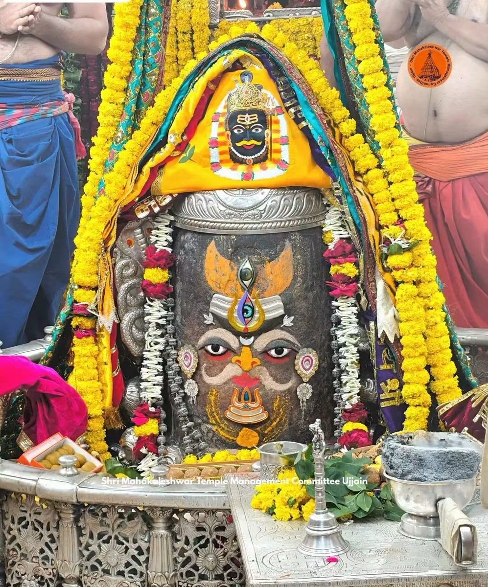 thakkar_sameet's tweet photo. श्री महाकाल! हर हर महादेव 🙏 https://t.co/CbY44BsLIp