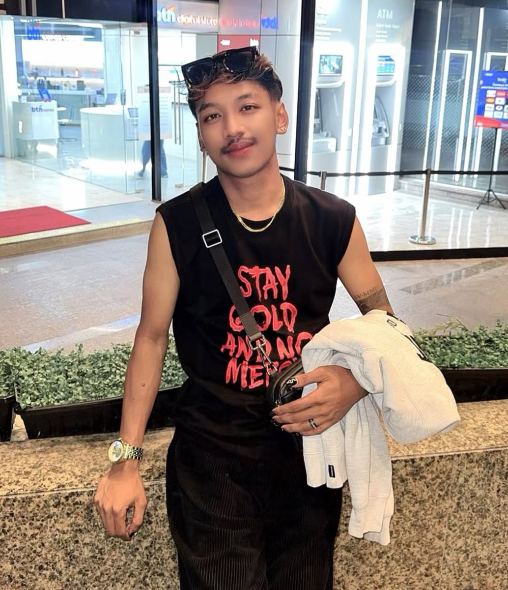 josjis9090's tweet photo. langgeng trs pertemanan klian, salam josjis 2026 @provosbase #PROVONTOP
#PROVOS18UNLOCKED #DieWithProvos #DiGrebekProvos #PROVOSatu7an when ya ejan provos😅 https://t.co/ep8BwjNZhb