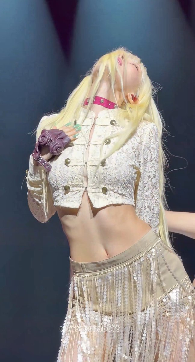 joyminjeong's tweet photo. FUCKKCKCK 😵‍💫😵‍💫😵‍💫😵‍💫 https://t.co/YHtd52yXAV