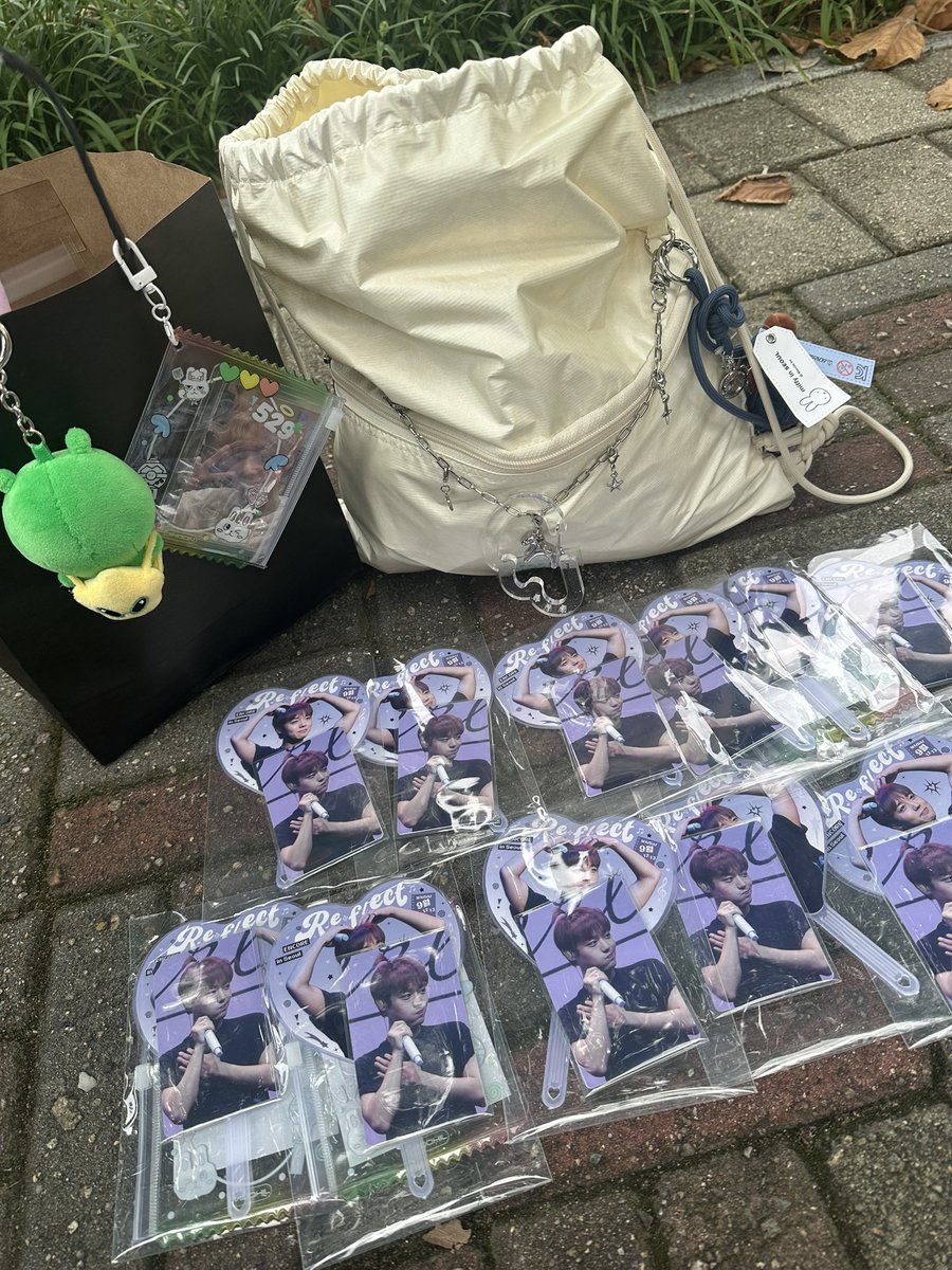 mayin_PJHeart's tweet photo. 여기봐요! https://t.co/FOKvvokrta