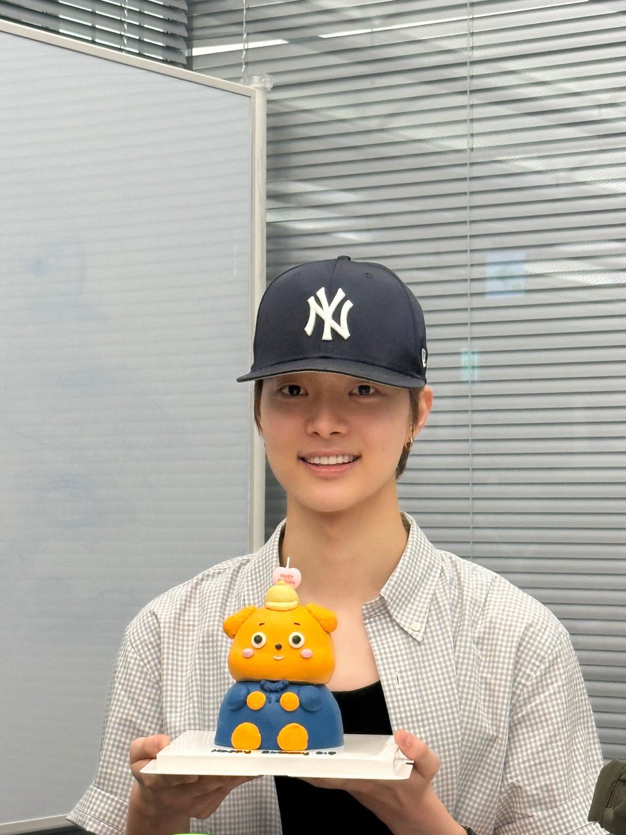 ncv9n's tweet photo. 으아아완전쫀귀햄.!!!!! https://t.co/M081WovCqX