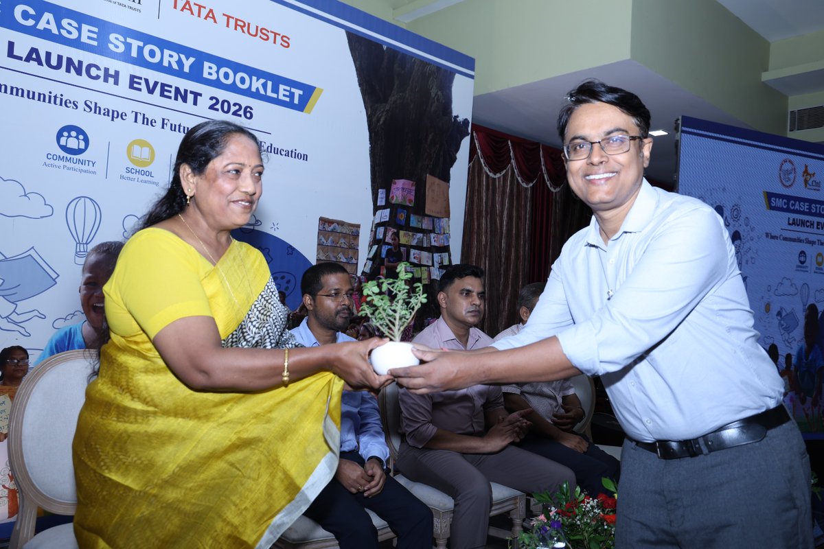 cinicell's tweet photo. The @jepcranchi (JEPC) and CInI launched the SMC Case Story Coffee Table Book in Ranchi.
Featuring 16 inspiring stories from across Jharkhand, the book highlights how SMCs, teachers, parents &amp; communities are creating better learning environments for children.
#QualityEducation https://t.co/MpshJR8ybQ