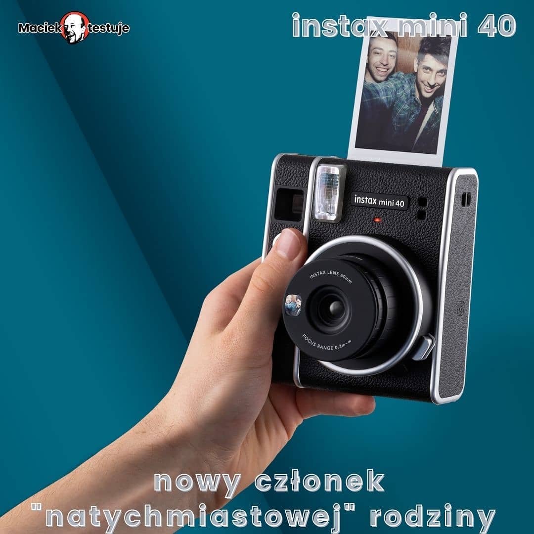 MarvelBrue8km's tweet photo. instax mini 40
retro design
automatic exposure
selfie mode

Available from April 21, 2021 for 459 PLN. New instax Contact Sheet film will also be available for 43. 99 PLN. More on the blog. https://t.co/wgQ2SNNDiq