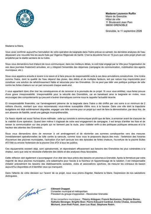 reconciliergre's tweet photo. annulation de la baignade dans l'#Isère les blagues les plus courtes sont les meilleures. Il est temps d'arrêter les frais, d'arrêter d'encourager des comportements dangereux et de gaspiller l'argent des Grenoblois.
Notre courrier adressé à Laurence Ruffin
#Grenoble #Canicule https://t.co/DYL5jvI1z1