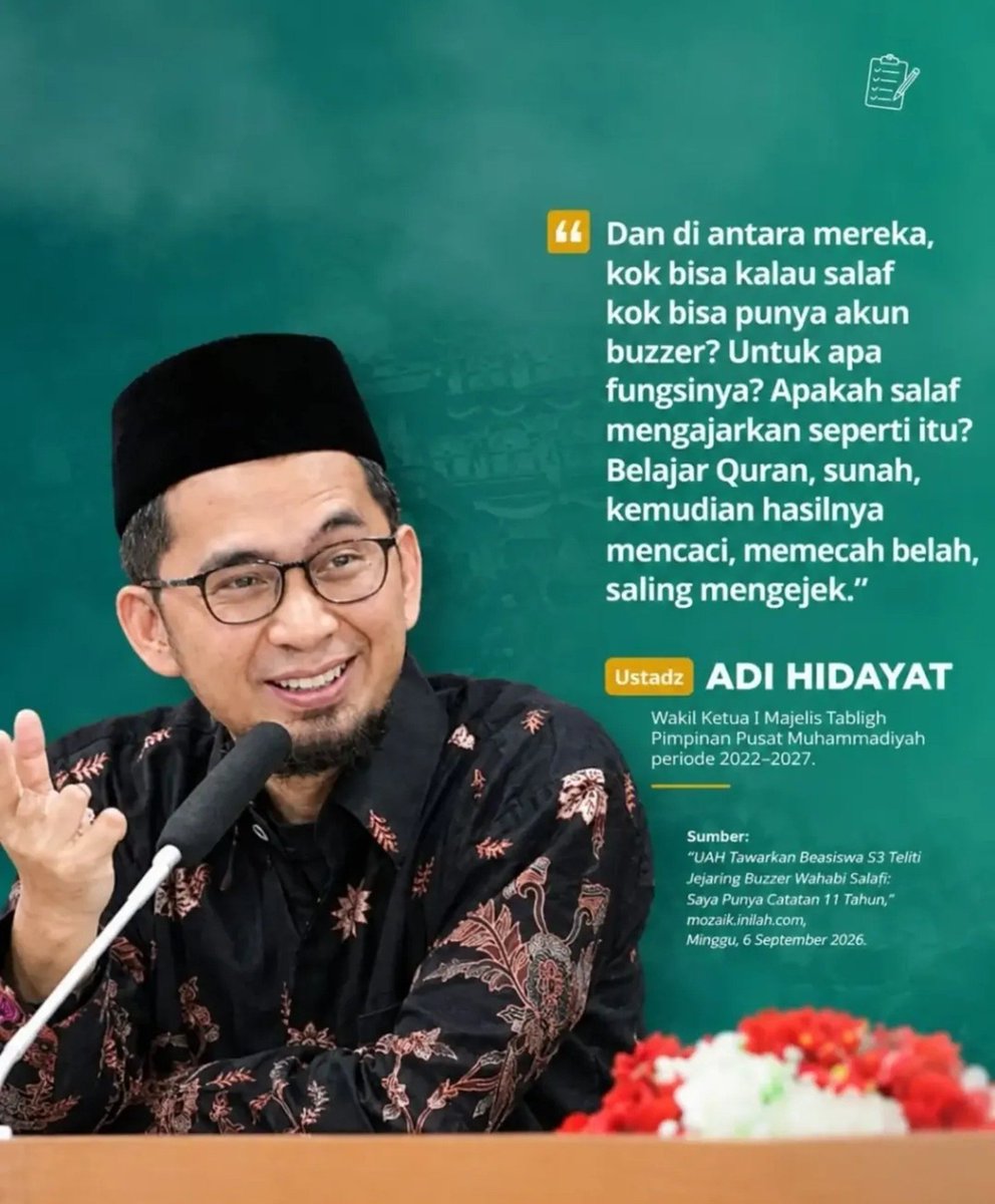 gagal_hijrah's tweet photo. Utas.
Kenapa UAH sampai tawarkan beasiswa S3 untuk teliti jejaring Buzzer Salafi Wahabi yg sering caci maki dirinya?. 

Sebenarnya, apa yg dialami UAH ini banyak dialami para pendakwah dari NU, Salafi Wahabi menyerang yg tak sama ideologi keagamaannya itu sudah memang DNA nya begitu. 

Dahulu, pendiri Wahabi, Muhammad bin Abdul Wahhab, tak kurang catatan kelamnya menghabisi bahkan, nyawa ulama, kaum muslimin yg tak mau mengikuti pemahaman keagamaannya, sila cari sendiri, sudah banyak yg membahas. 

Hari ini mereka menampilkan wajah lain atasnama terorisme beragama, UAH yg sering menanyampaikan dakwah dg moderat, ingklusif, diserang habis habisan, dg komen caci maki yg Nir-Akhlaq, tujuannya apa? mendowngrade UAH, agar yg mengikutinya juga berfikir duakali, ah jangan2 apa yg dia sampaikan salah? 

Dg tampilnya UAH dari Muhammadiyah, Salafi Wahabi gerahnya bukan main, mereka dahulu punya "Teman", dalam menyerang NU, ada irisan soal "TBC" misalnya yg menjadikan NU sbg Common Enemy, namun skrng tidak, UAH menjadi ikon pendakwah Muhammadiyah yg justru dakwahnya dianggap menyerang Wahabi Salafi. 

Musa, Muhammadiyah rasa Salafi adalah fenomena di tubuh MD dg banyaknya orang2 Salafi Wahabi yg melakukam infiltrasi ke tubuh mereka, bahkan menguasai amal usaha MD, ini kenyataan pahit MUhammadiyah, ygdg tampilnya UAH, para Musa itu juga gerah. Secara keilmuan, ceramah2 UAH itu benar, bersanad, dan yg lebih membahagiakan adl, UAH jg bisa menjadi Reminder bagi para kader Muhammadiyah yg sudah terpapar virus ideologi Salafi Wahabi.