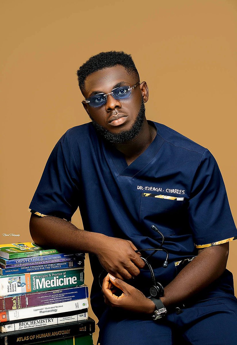 kelechi_ezeagu's tweet photo. Completed medical school🤭 https://t.co/SyBx1yalJK