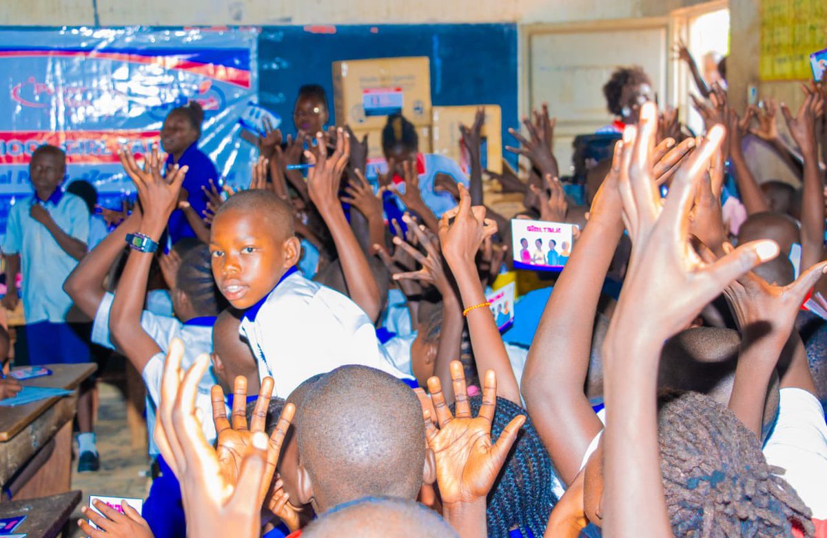 ShadiaMire34095's tweet photo. Creating safe spaces where young people can learn, ask questions, challenge menstrual myths and talk openly about menstrual health. Every girl deserves accurate information, support and the dignity to manage her period without shame.

#MenstrualHealth #SRHR #EndPeriodStigma https://t.co/pVuOWDn2k8