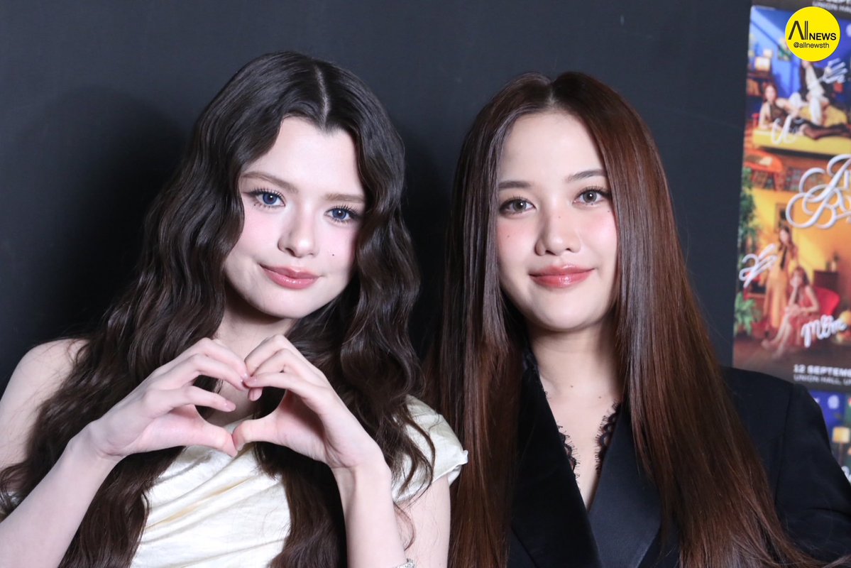 MongkolsawatK's tweet photo. น่ารักทั้งคู่วันนี้ 💕💕

4E OUR INFINITE MOMENTS
#4ElementsInfiniteBonds
#srchafreen‌ #beckysangels‌ 
#FreenBecky‌ #ฟรีนเบค‌ https://t.co/Bpx0h6URzD