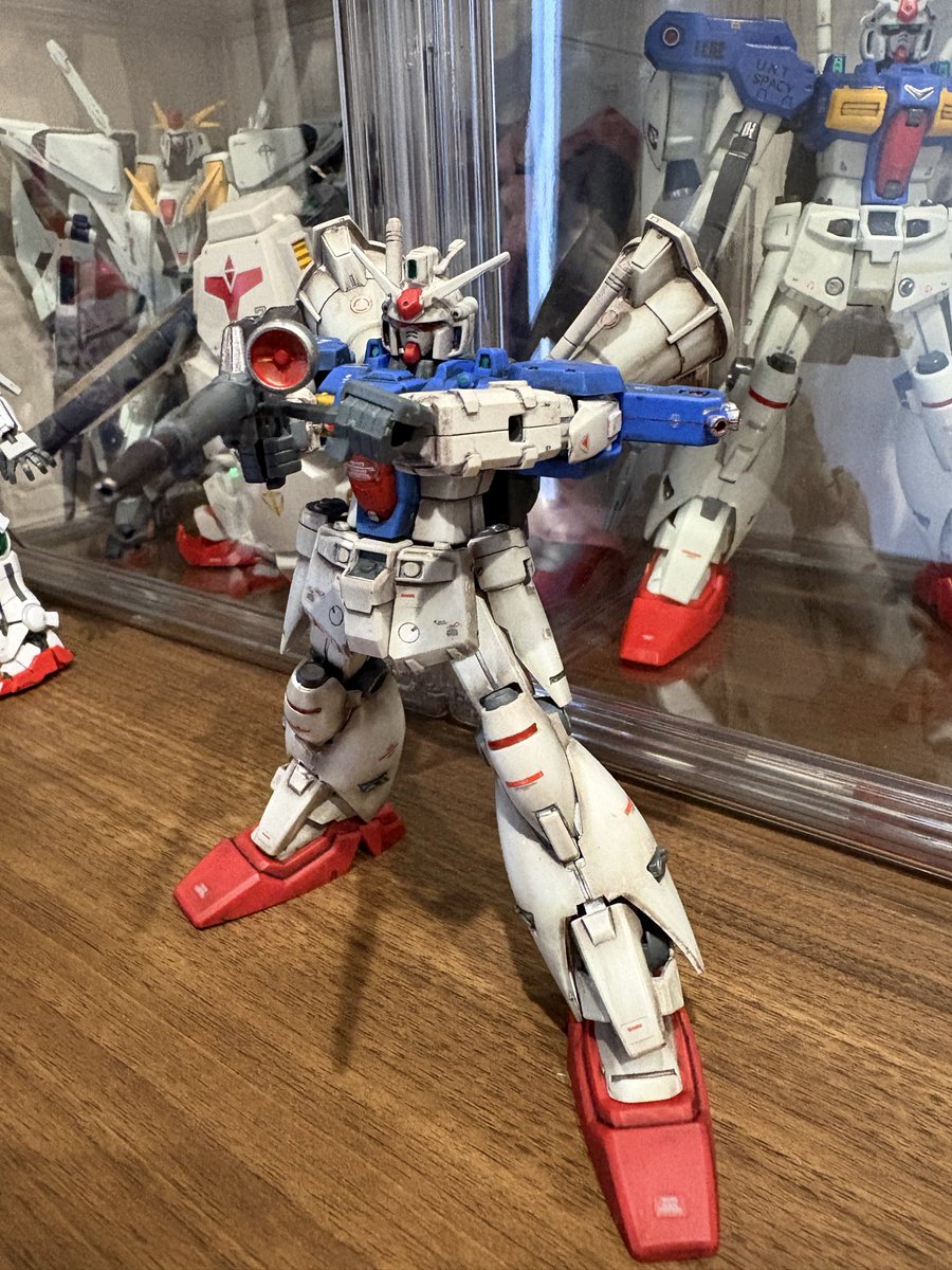D71019193's tweet photo. ウェザリングの勉強中😆以前作ったフルバーニアンで。上手く出来てますかね❓ https://t.co/aYAh9bEUKM
