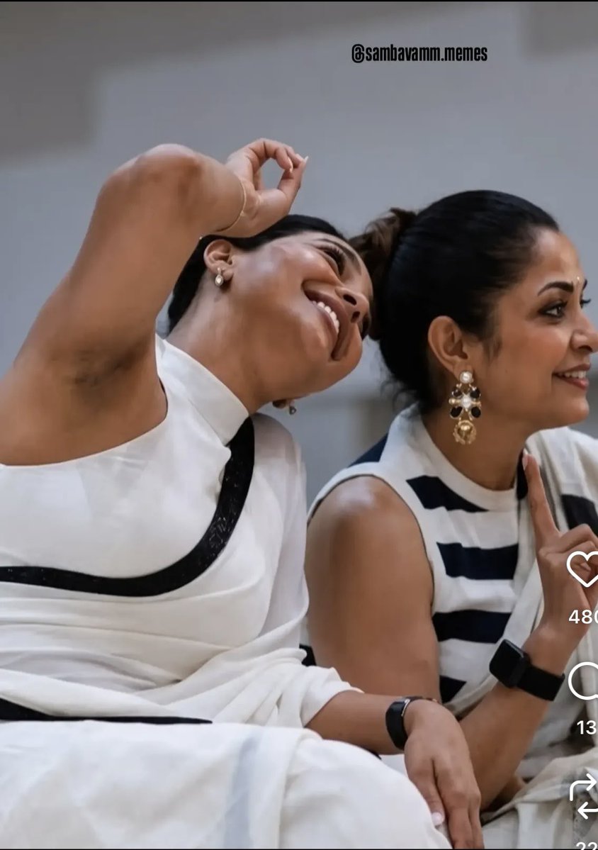 Shanthiammu24's tweet photo. Aioo intha munda Yenna da ippdi eruka guys uhhhh🥵🥵🥵🥵last time karutha akkula yellarum pathutanga so intha time nalla akkul ku cream thadaviruka 🥵🥵ivala life time varikum okanum🥵 https://t.co/NV8VUldM06