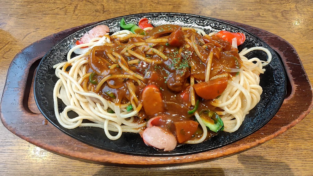 goodtake3's tweet photo. カレースパゲティ！あり！でした。
＃カフェドムッシュ https://t.co/oWVxZRllgJ