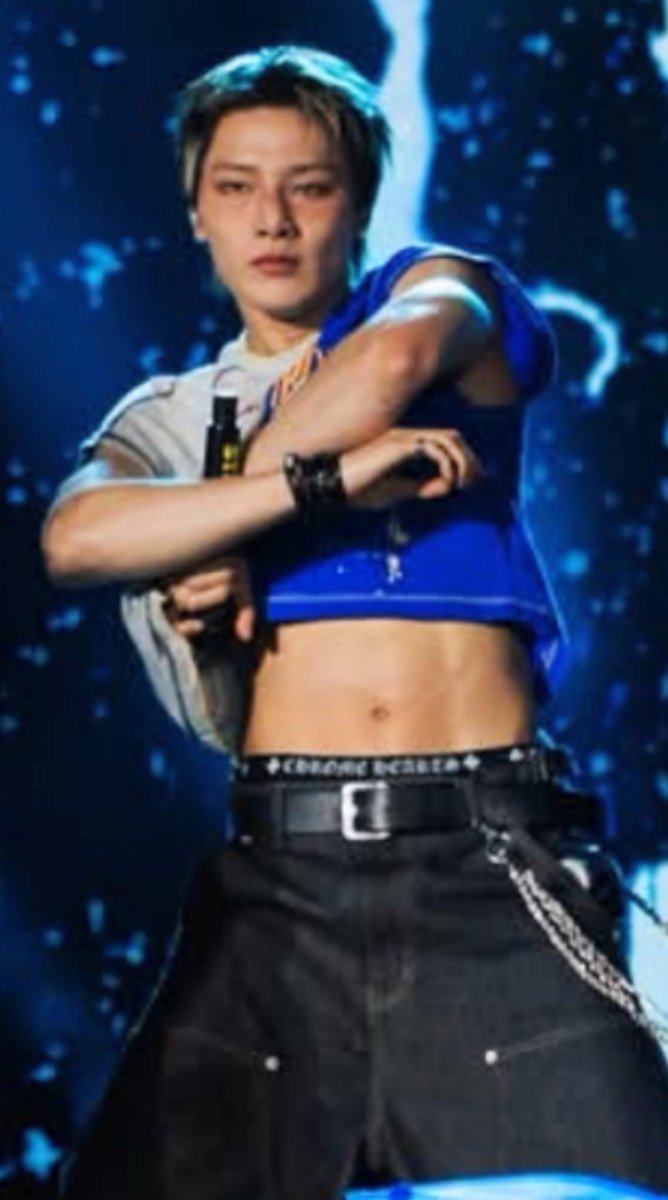 love4yji's tweet photo. dimple dorm matching underwear 😝 https://t.co/50N4BwfZm2