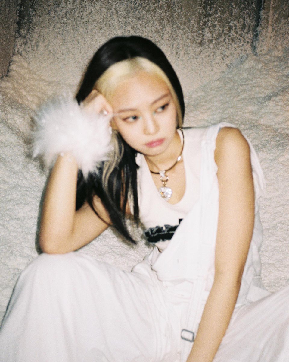 jenniepics's tweet photo. https://t.co/880OHmf5YD