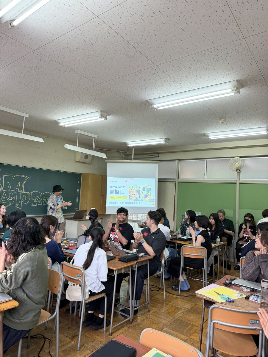 koizumiemi's tweet photo. 競馬見終わりで、今から大学院のキャンプ⛺️今からワークショップで宝探し機材を作ります🤖
#NFCリーダー　#sticks3 #猫チーム🐈 https://t.co/cC4SVWkGvR