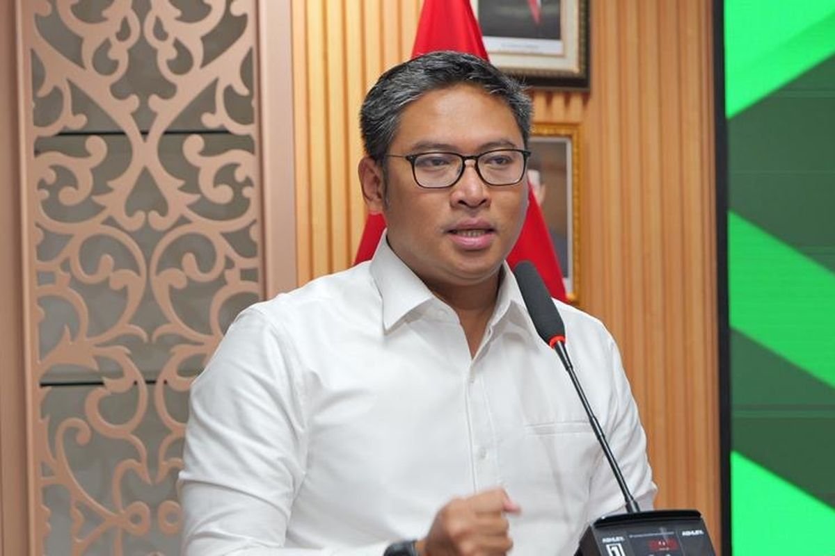 LambeSahamjja's tweet photo. anjirr ini gila sih soal mbg:
- katanya boleh nolak mbg
- tapi pas mereka nolak malah dipersulit
- dia ngaku diancam sppg bakal dicoret dari semua bansos
- katanya nama anaknya juga diancam nggak bisa masuk sekolah negeri di jenjang berikutnya https://t.co/YcbUg1R8zv