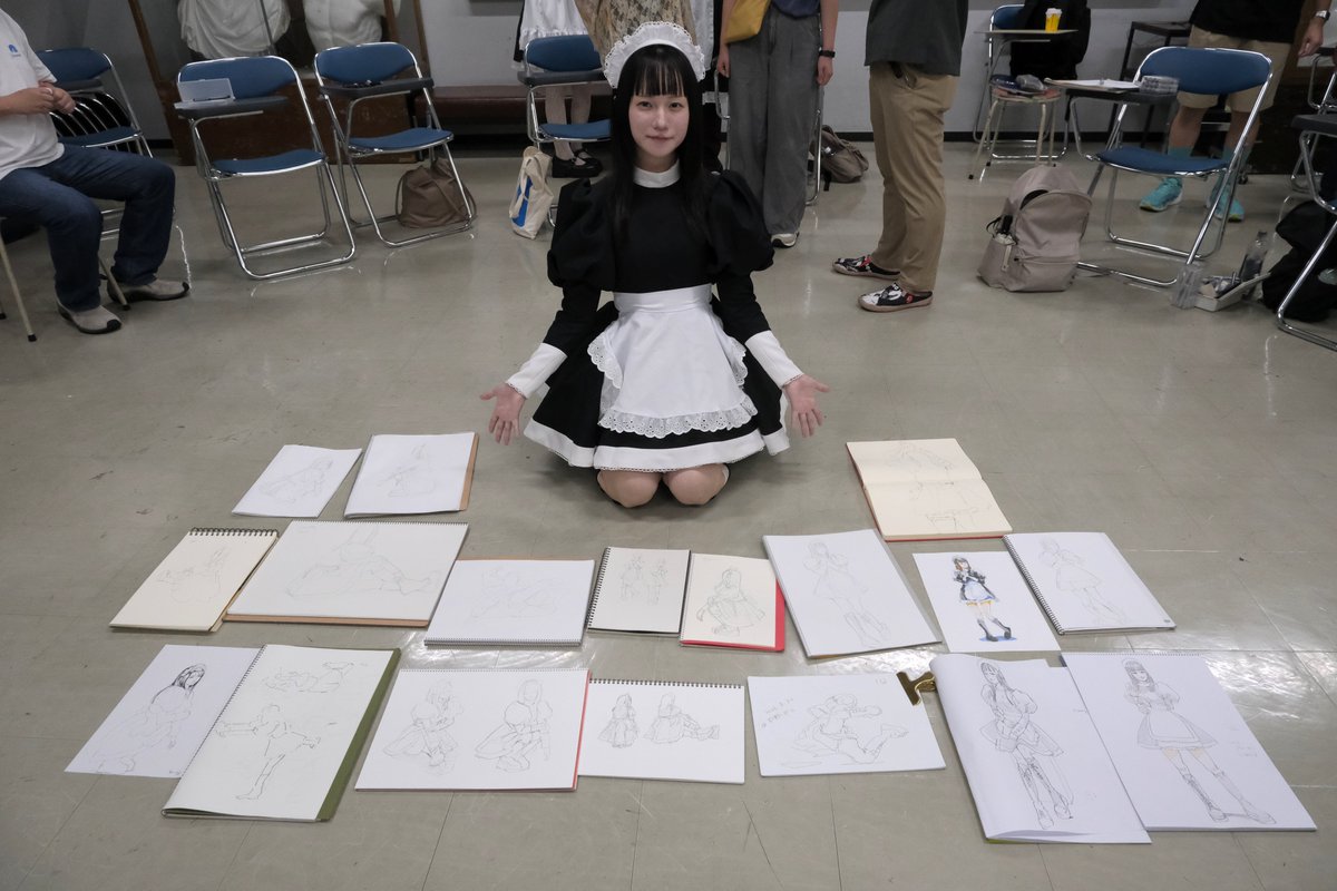 maidcroquis's tweet photo. 参加者様の作品とメイドさんです

初心者の方もお気軽に遊びに来てくださいね✨️ https://t.co/TmREuS38Ld