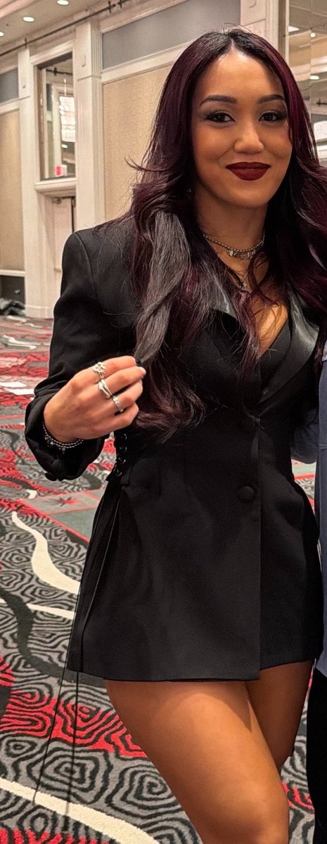 DaSolSnatcha's tweet photo. Roxy fine as fuuuck 😩😩 https://t.co/piuqm4cKEk