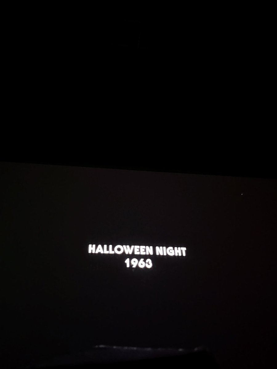 spookyhellion's tweet photo. something totally! so healing about watching the og halloween on the big screen during spooky szn 🔪 https://t.co/wTqeK3kyGQ