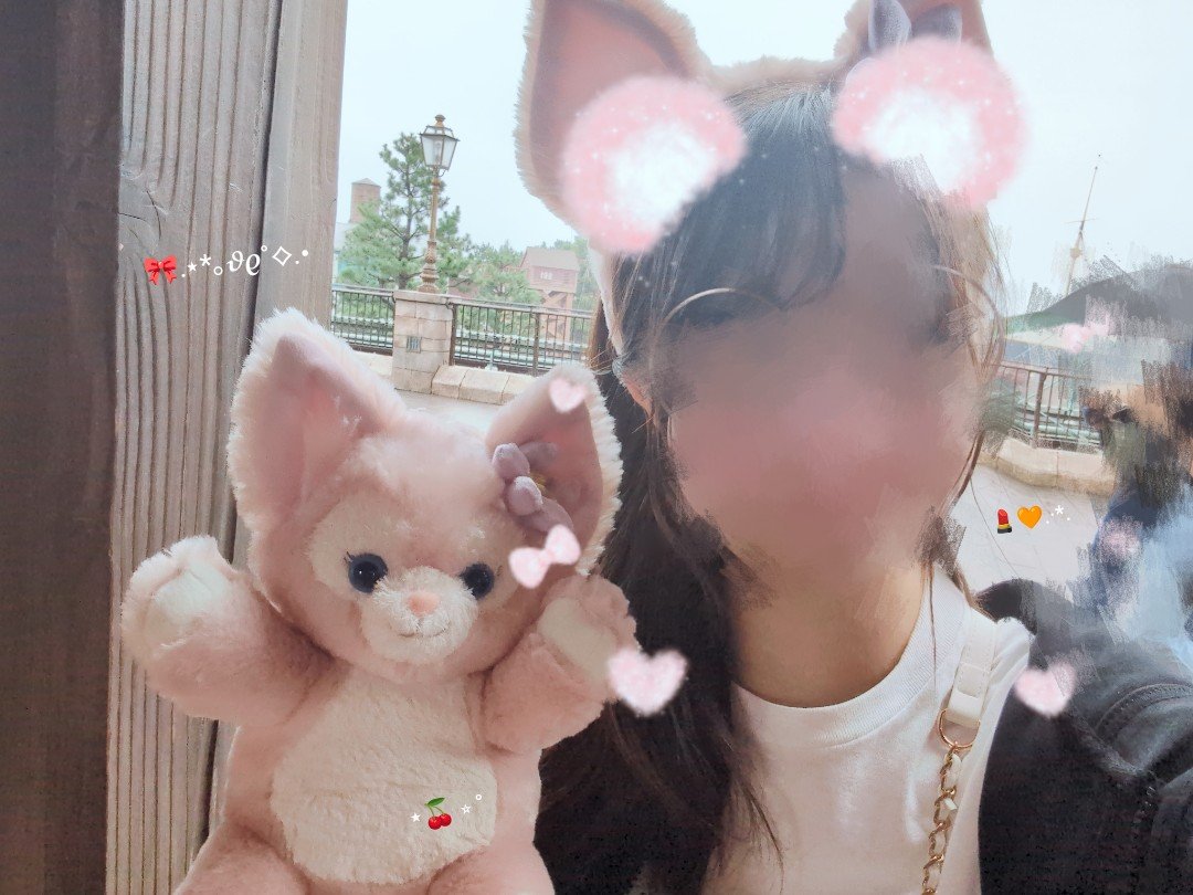 hari_nako's tweet photo. ディズニー行ってきたよ🧡♬.*ﾟ
この日のため��はりまくんの声聞きながら勉強頑張った🔥
✩.｡………………………………………… ｡.✩
 #はりまくん #はりまくんリスナー #ルージュ
🏷𓈒𓏸︎︎︎︎ #なことはりまくんのハリネズミとの約束 🍀⋆゜ https://t.co/BITXgivObg