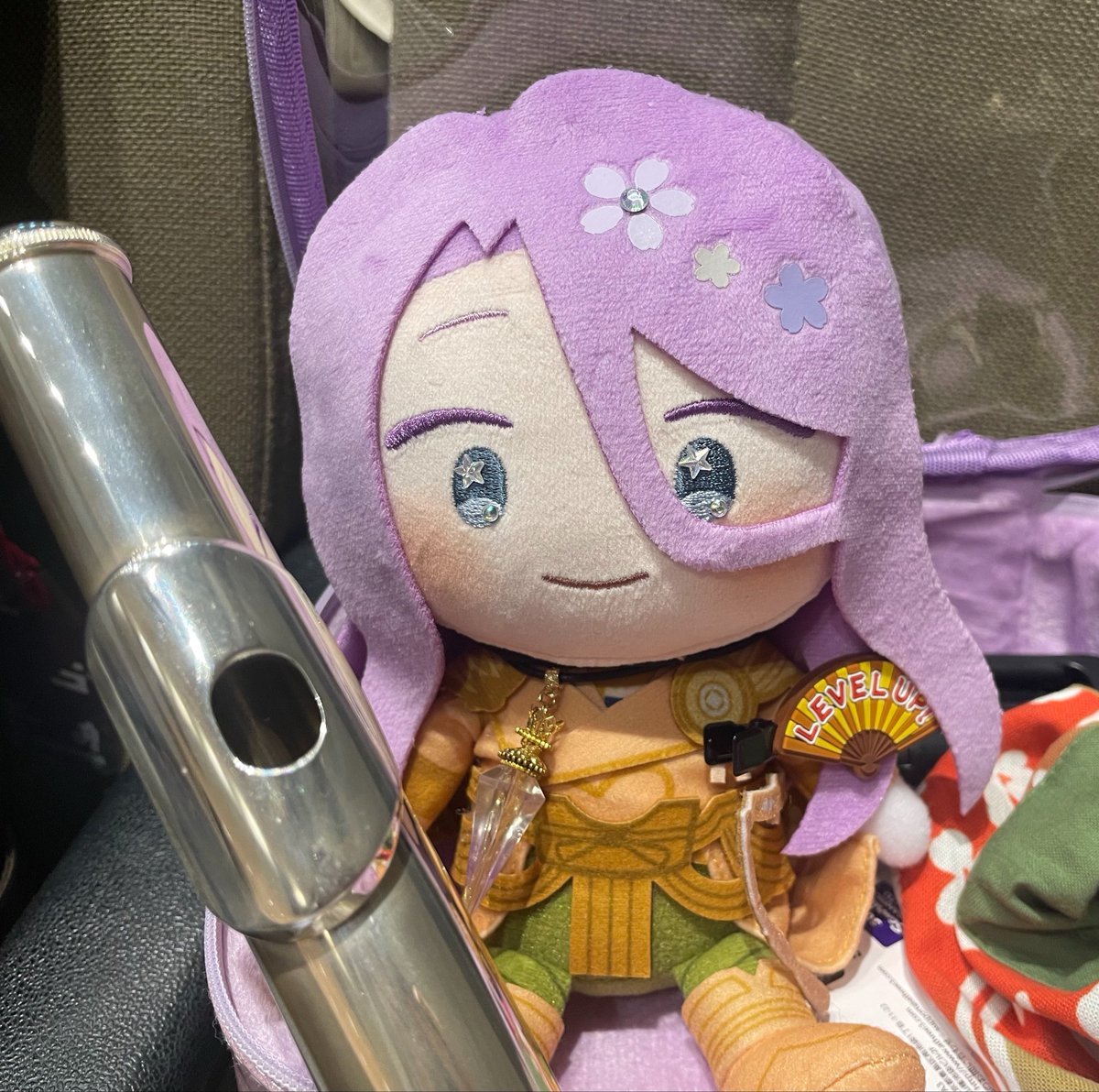 Azuusa1024's tweet photo. 初期刀に見守られてました🎶 https://t.co/epaJ9wcQdV