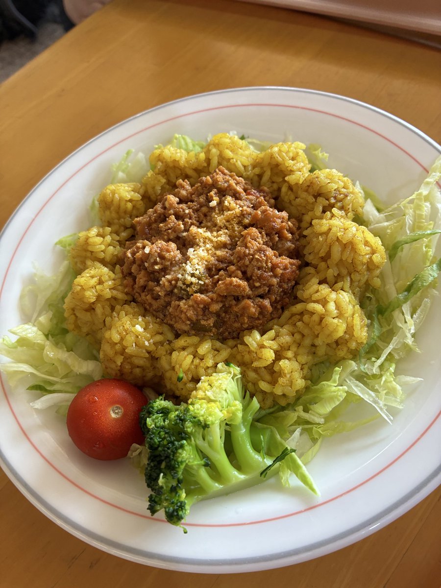 Keirou25's tweet photo. ソレイユの丘いってきた！
みんな三崎口って行ったことある？？

🌻みにいったはずが海満喫してまぐろたべて、ひまわりはごはんにしてきた！！
そして梅干しかき氷、、？！ https://t.co/SV37KpxhvP
