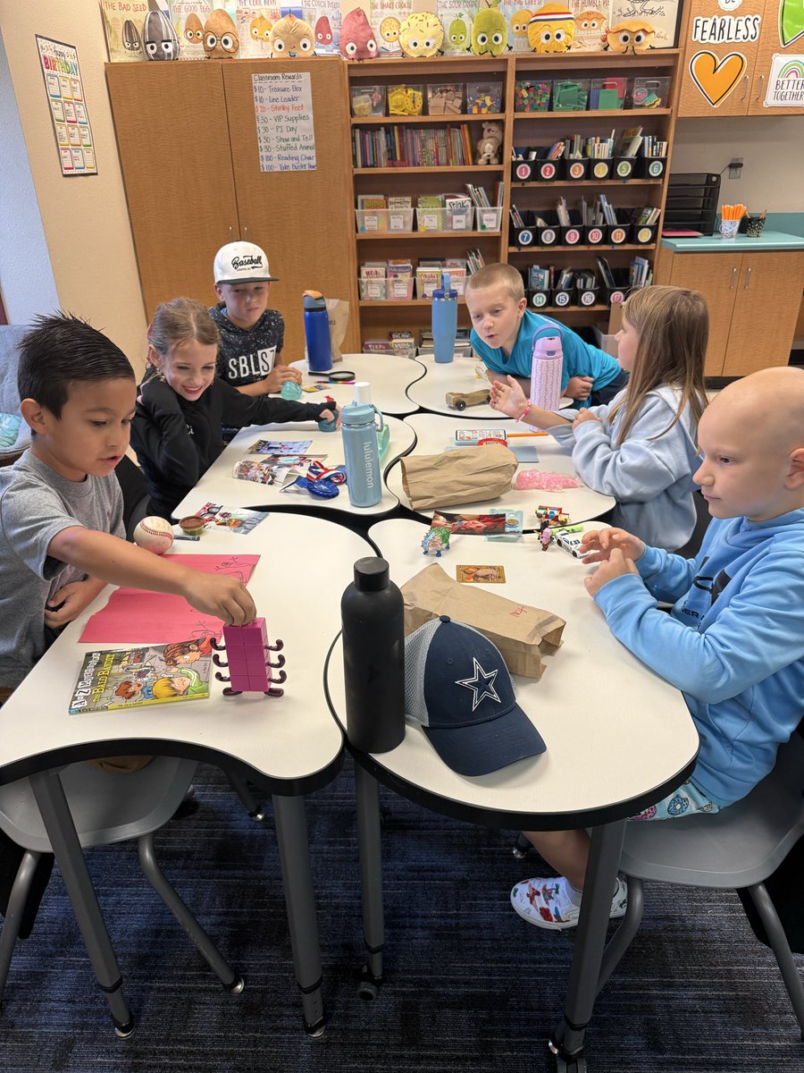 MsHoultsClass's tweet photo. Sharing our All About Me bags before sorting the items inside by different properties of matter. https://t.co/EZDxU3mS2n