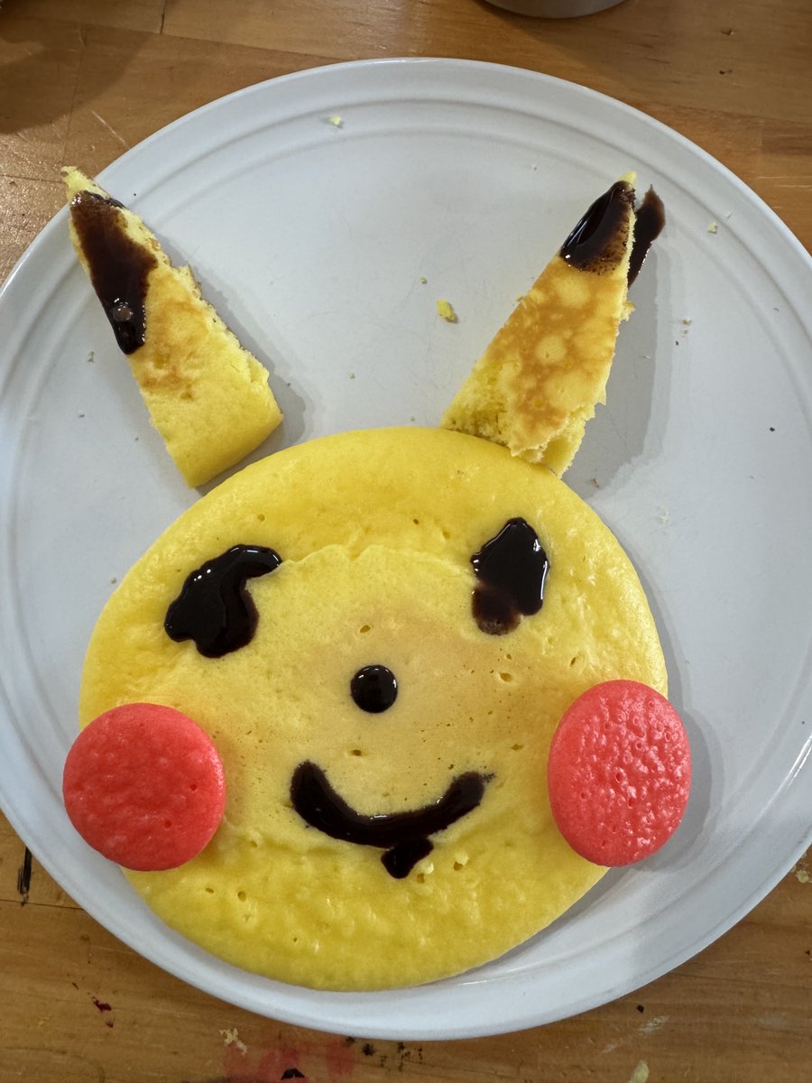 c83pc43g's tweet photo. ピカパンケーキ https://t.co/3y94AK7b2X