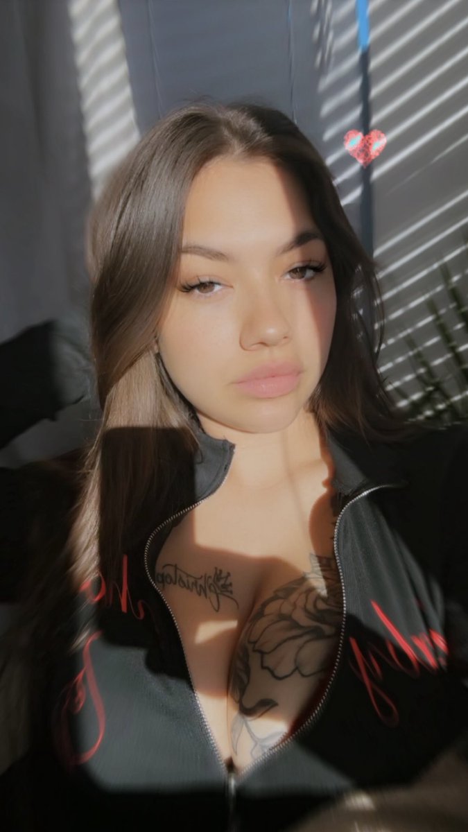 prettygirrlsavv's tweet photo. Love https://t.co/hL6dPsK3F8