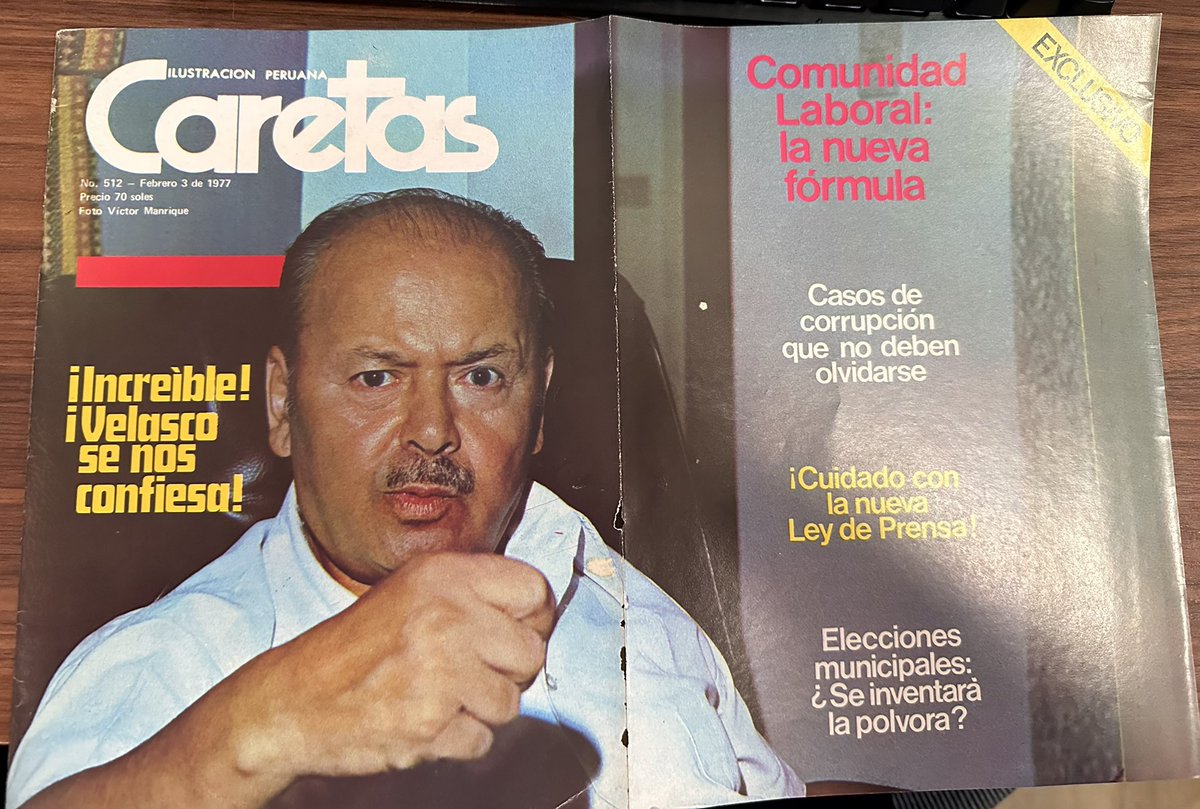 cviguria's tweet photo. Muy paja esta edición de Caretas, con la tremenda entrevista a chino Velasco. Durísima. Con intervención de su esposa. 

En ese entonces, su equipo de redactores incluían a Blanca Varela y Mario Vargas Llosa. https://t.co/aa8Iueb0LZ