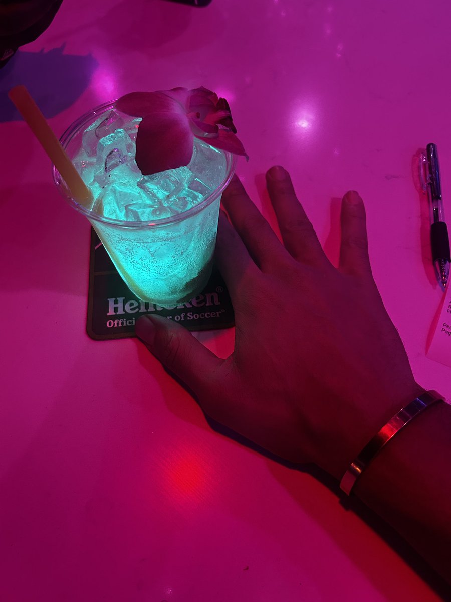 PearlsParadisee's tweet photo. https://t.co/8kSrk8D2Qc