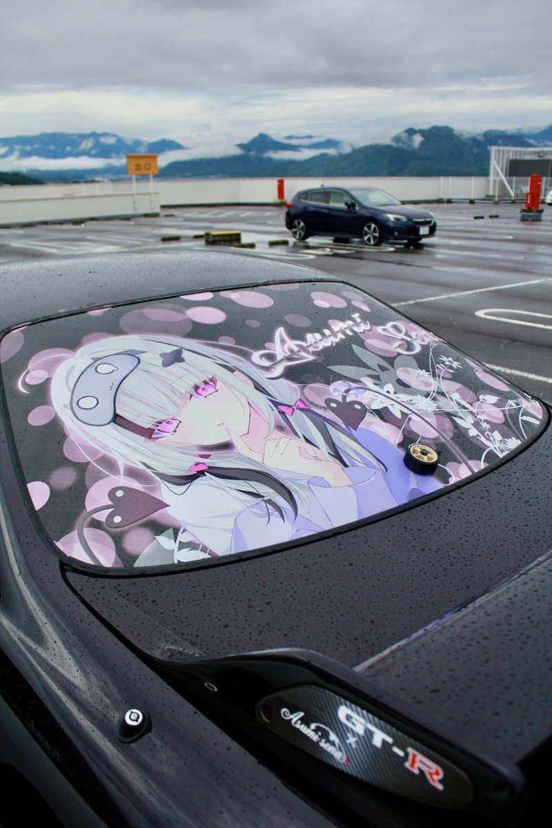 L1za_otaku's tweet photo. ご報告
リアガラス再施行(ステルス→カラーシート化)
リアウイングのサイドオーナメントをnismoオマージュのオリジナルデザイン制作
させていただきました！
これで日中でも可愛いあしゅみがよく見えるようになりました🥰

お世話になった方はツリーにて

 #ご報告  #痛車  #空澄セナ https://t.co/LVIk7zMMTt