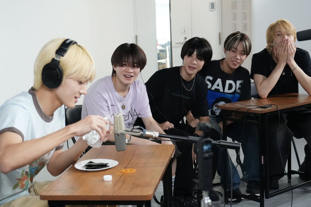 bmsg_trainee's tweet photo. ⸜ 📷✨ ⸝

#59 | ASMRに初挑戦！
最高の音を作り出す企画のはずが…！？
【TRAINEE’s PARK | 初めてのASMR】
🔗https://t.co/rL5eRqiFTQ

コメント欄もチェック👀！

#TRAINEESPARK
#BMSGTRAINEE #BMSG https://t.co/3zpBFPyf47
