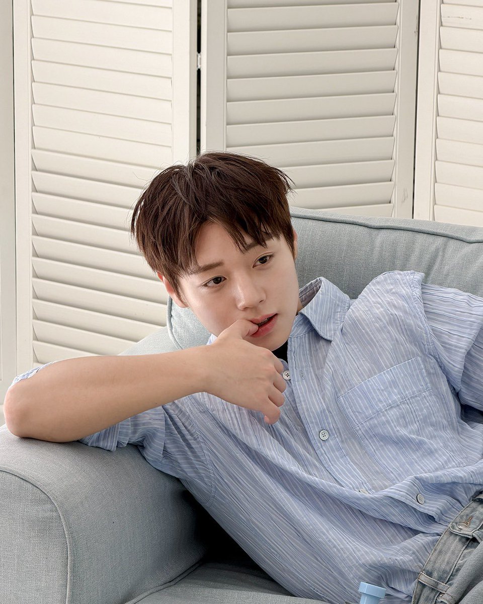 gugu529's tweet photo. 포맨트 인스타그램 #박지훈 #PARKJIHOON
https://t.co/lf9oXOzJ2o

🫳🏻🫳🏻🫳🏻🫳🏻 https://t.co/3YLcwUmIBq