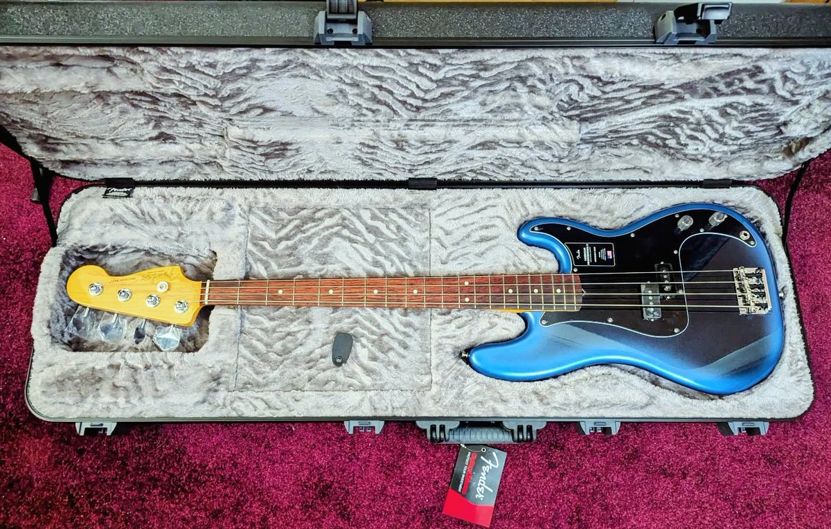 AndrewKlebvi's tweet photo. Just another bass guitar: a 2024 Fender American Professional II Precision Bass in Dark Night. Named Azrael. https://t.co/eVQD4gtyFo